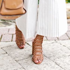 Steve Madden Cage Style Heeled Sandal